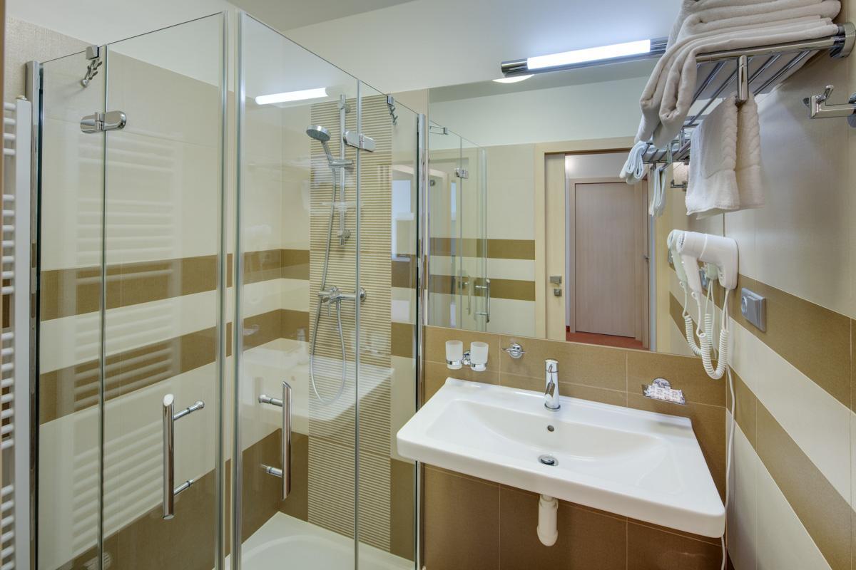 Hotel Skalsky Dvur Bystrice nad Pernstejnem Luaran gambar