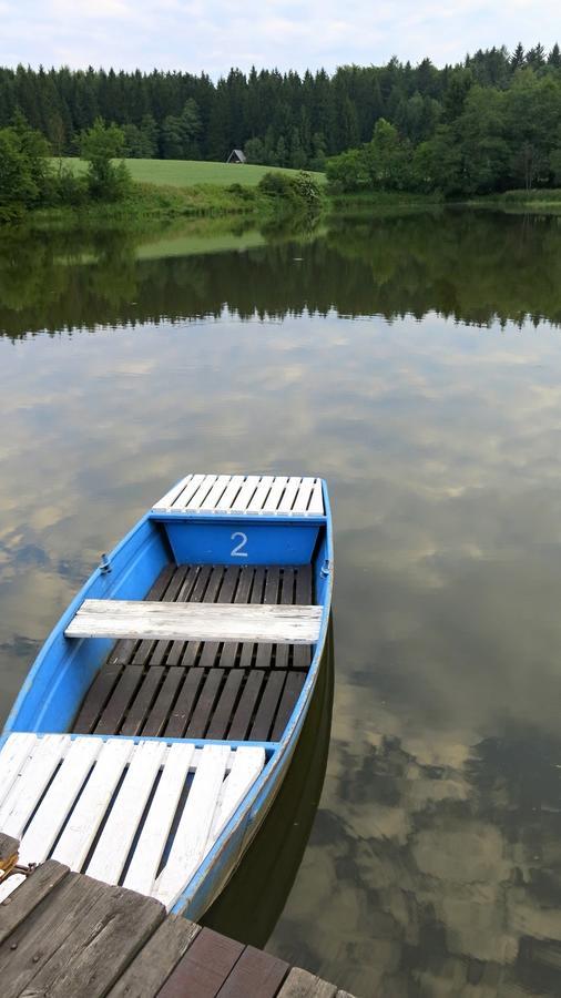 Hotel Skalsky Dvur Bystrice nad Pernstejnem Luaran gambar